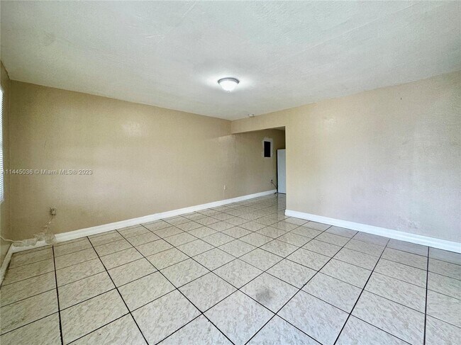 13701 SW 266th St-Unit -13701 in Homestead, FL - Building Photo - Building Photo