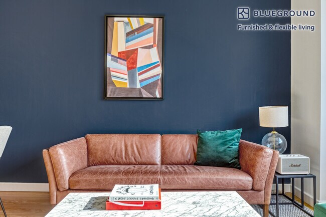 60 W 66th St in New York, NY - Building Photo - Building Photo