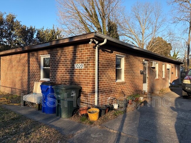 property at 3020 Kansas Ave