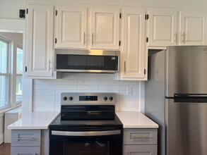 120 Wilson St in Bridgeport, CT - Building Photo - Building Photo
