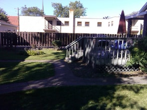 415 Center St in Winona, MN - Building Photo - Building Photo