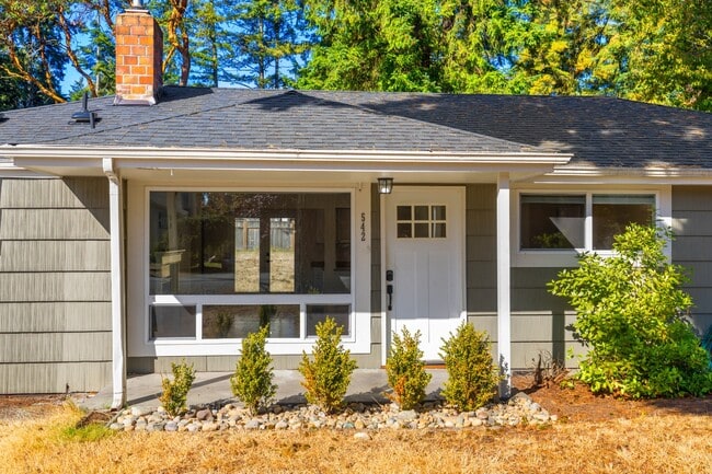 542 NE 120th St in Seattle, WA - Building Photo - Building Photo