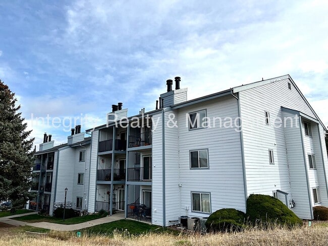property at 13095 W Cedar Dr
