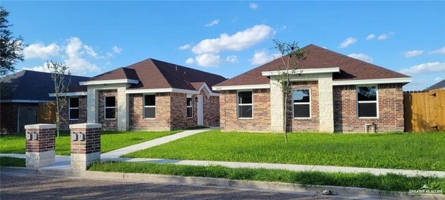 property at 1809 W Portales Dr