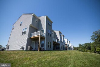 829 Pecan Rd in Spring City, PA - Building Photo - Building Photo