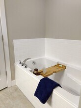 783 Newfield Dr in Sandy, UT - Building Photo - Building Photo