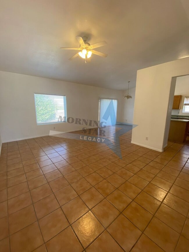 3871 Imperial Dr in Las Cruces, NM - Building Photo - Building Photo
