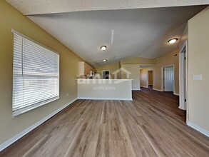 300 Miami Pl in Kissimmee, FL - Building Photo - Building Photo