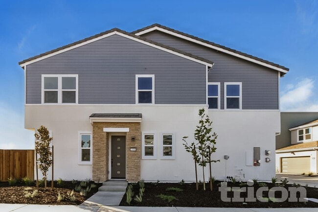 property at 2058 Delta Vw Ave