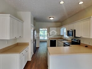 441 Remington Ave in Gallatin, TN - Foto de edificio - Building Photo