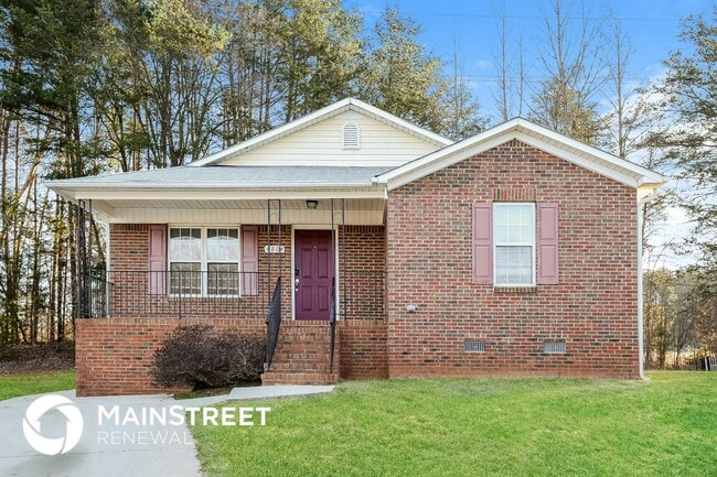 property at 4804 Shady Pine Dr