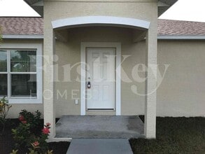 6218 Barrel St in Port Charlotte, FL - Building Photo - Building Photo