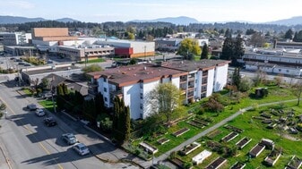 Mainstreet Duncan Apartments in Duncan, BC - Building Photo