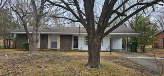 4365 Sunshine Dr in Montgomery, AL - Building Photo