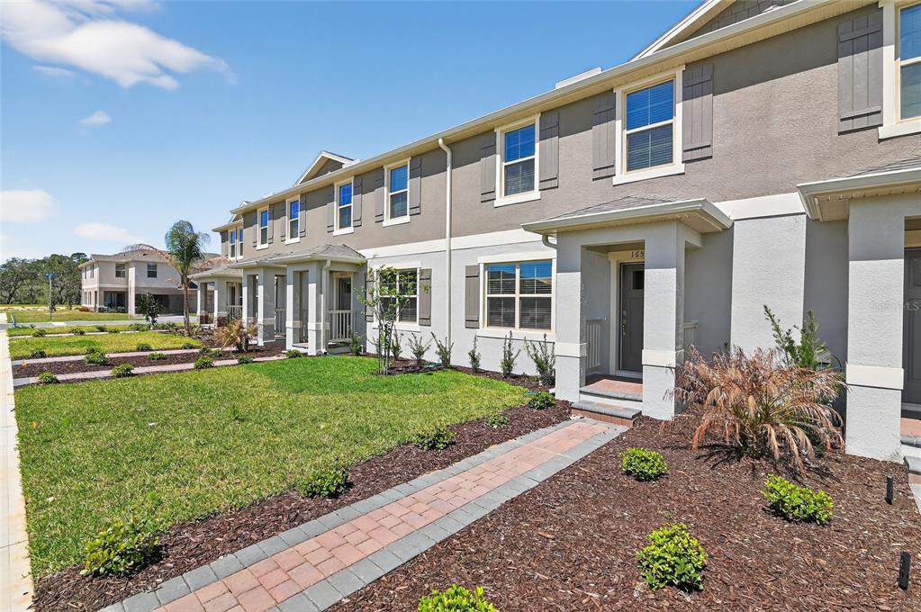 16587 Barbours Crk Wy in Horizon West, FL - Building Photo