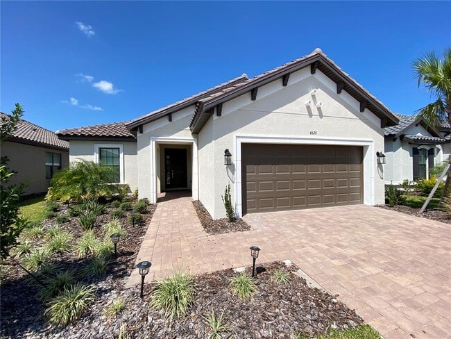 property at 4520 CRESTPOINT Wy
