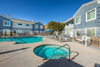 Camino Al Norte Townhomes in North Las Vegas, NV - Building Photo - Building Photo