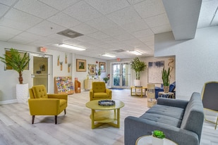 10315 Gulf Blvd in Treasure Island, FL - Building Photo