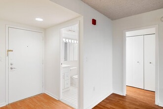 200 Lombard St, Unit 602 in Philadelphia, PA - Foto de edificio - Building Photo