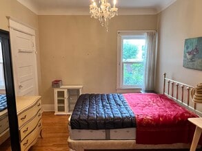 43 Burnfield Av in Toronto, ON - Building Photo - Building Photo