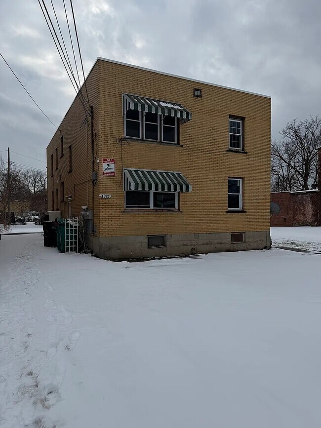 property at 1031 Niagara Ave