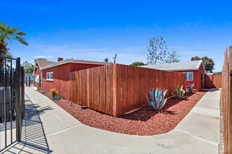 13649 Foxley Dr in Whittier, CA - Building Photo - Building Photo