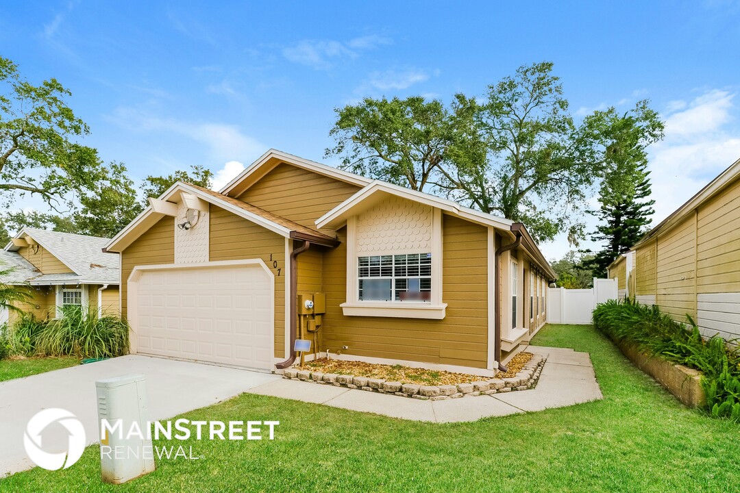 107 Meadow Blvd in Sanford, FL - Building Photo