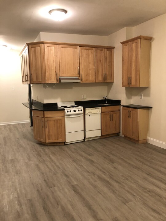 19 Aberdeen St, Unit 6 in Boston, MA - Building Photo