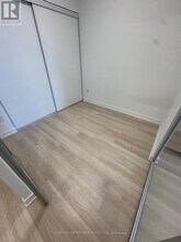 5105 Hurontario St in Mississauga, ON - Building Photo - Building Photo