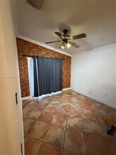 8435 NW 189th Ln in Hialeah, FL - Building Photo - Building Photo