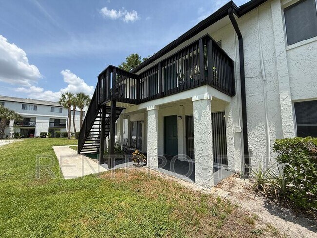 4151 S Semoran Blvd in Orlando, FL - Building Photo - Building Photo