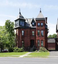 714 Madison Ave in Albany, NY - Building Photo - Building Photo