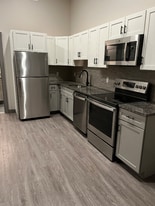 56 Oak Terrace in Haverhill, MA - Building Photo