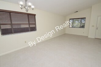 1213 N Thunder Ridge Dr in Tucson, AZ - Building Photo - Building Photo