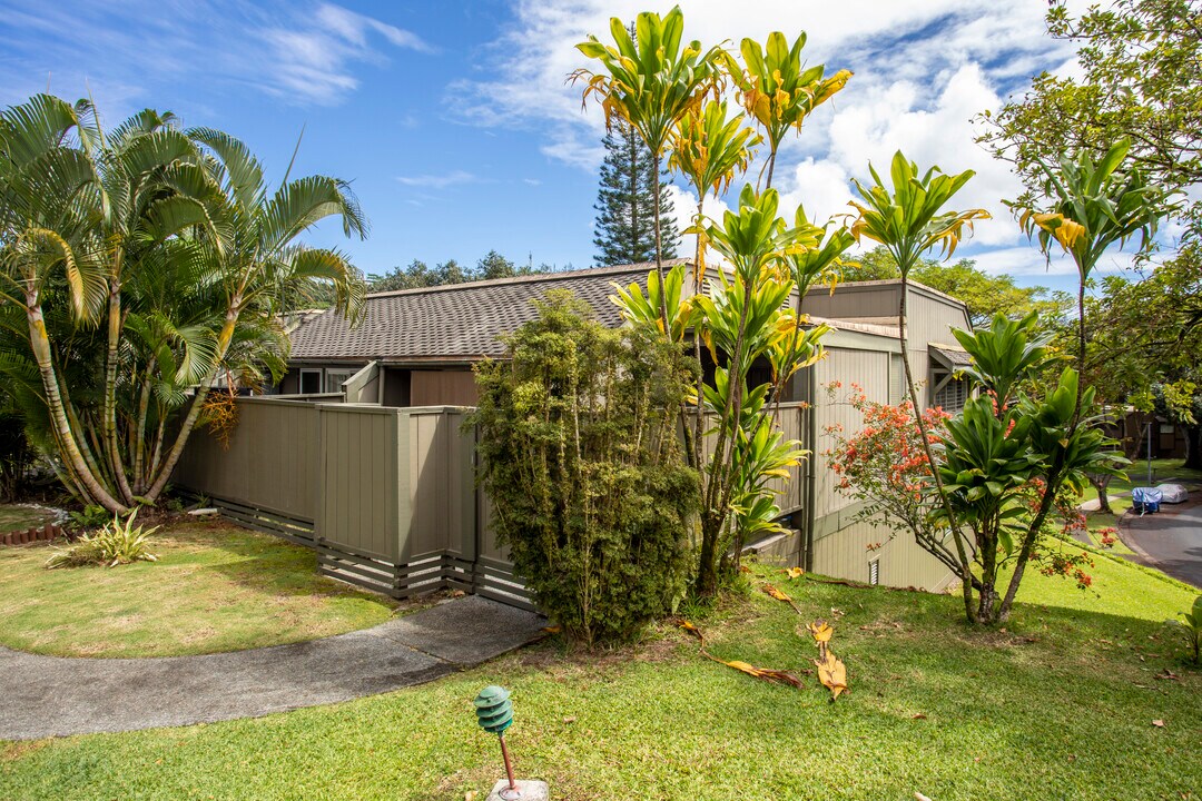 Clubview Gardens in Kaneohe, HI - Building Photo