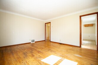 1823 Marlow Rd in Toledo, OH - Building Photo - Building Photo