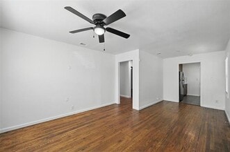 1205 Hamsted St in Fort Worth, TX - Building Photo - Building Photo