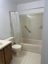 2107 Ravens Crest Dr in Plainsboro, NJ - Building Photo - Building Photo