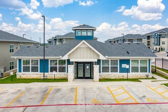 Copper Pointe in San Antonio, TX - Foto de edificio - Building Photo