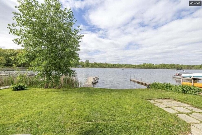 2555 Melvin Rd in Pinckney, MI - Building Photo - Building Photo