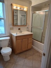 177 Allen St, Unit Allen St in New Bedford, MA - Foto de edificio - Building Photo