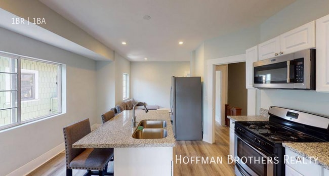 1334 S Catalina St in Los Angeles, CA - Building Photo - Building Photo