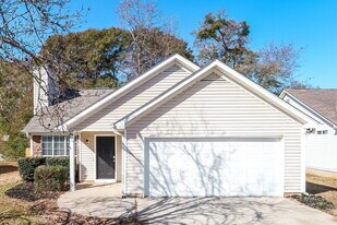 735 Beaver Run Trce in Mcdonough, GA - Building Photo