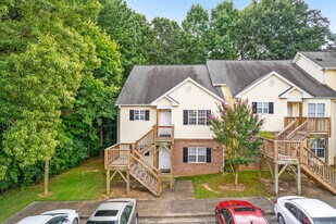 2221 Mountain Mist Ct in Raleigh, NC - Building Photo