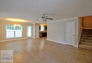 1203 Cypress Fall Cir in Hinesville, GA - Building Photo - Building Photo