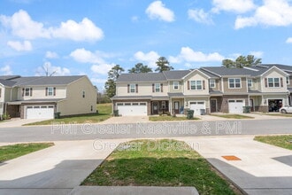 404 Masters Way in Dickson, TN - Building Photo - Building Photo