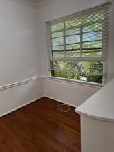 9921 Robbins Dr, Unit #3 in Beverly Hills, CA - Building Photo - Building Photo