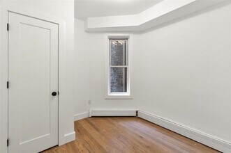 232 Van Horne St in Jersey City, NJ - Foto de edificio - Building Photo