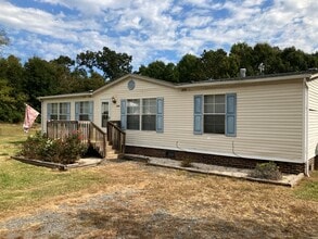 3914 S Hwy 127 in Hickory, NC - Building Photo - Building Photo