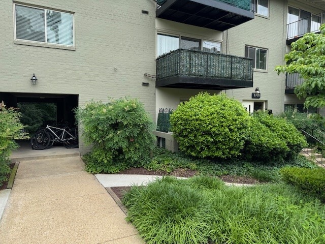 property at 8700 Manchester Rd